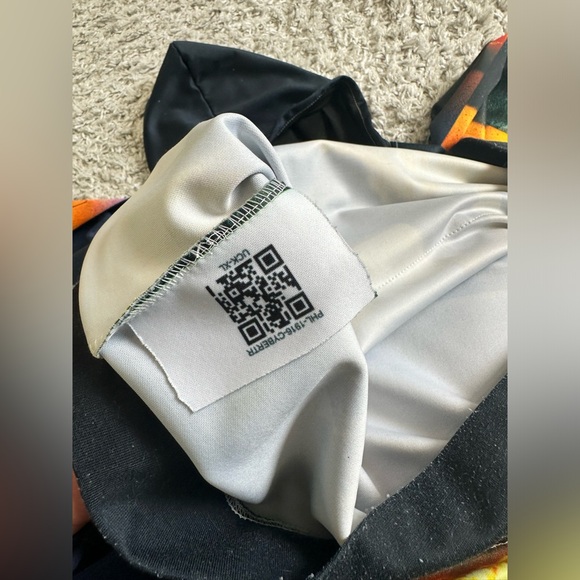 Mens L beloved Elon Musk cyber truck Hoodie - Picture 4 of 12